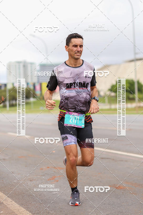 Buy your photos of the eventASICS Golden Run - Bras�lia on Fotop