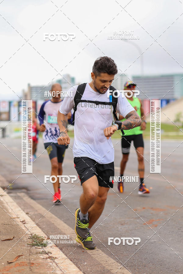 Buy your photos of the eventASICS Golden Run - Bras�lia on Fotop