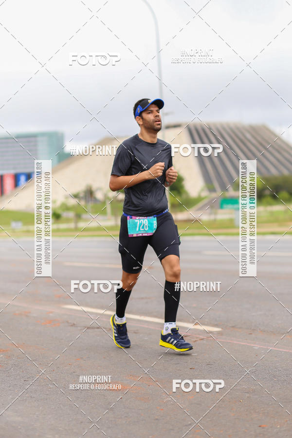 Buy your photos of the eventASICS Golden Run - Bras�lia on Fotop