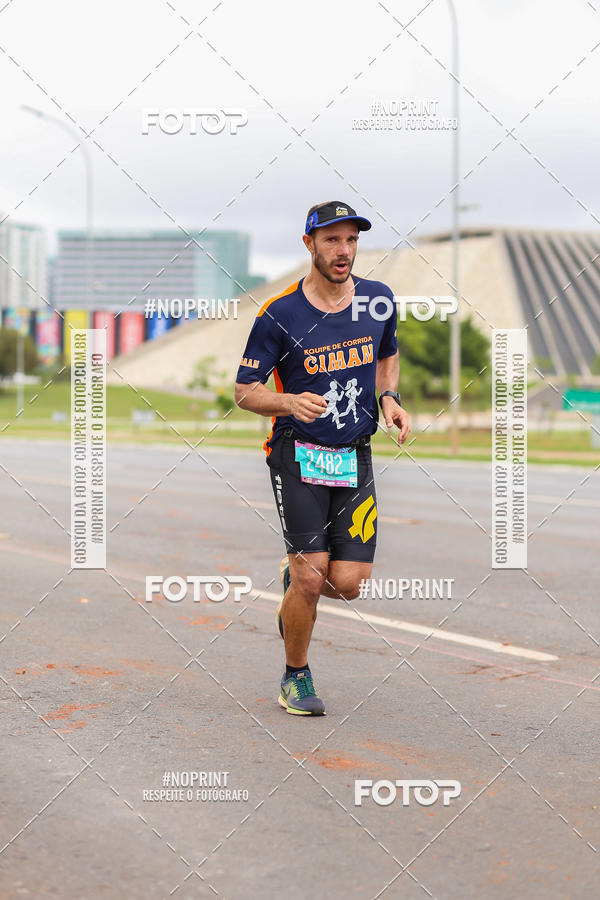 Buy your photos of the eventASICS Golden Run - Bras�lia on Fotop