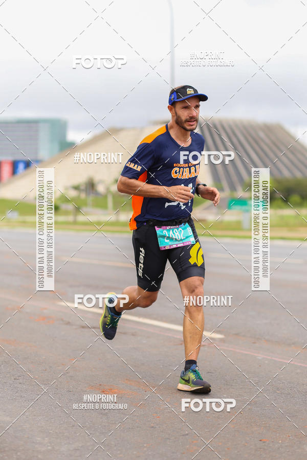 Buy your photos of the eventASICS Golden Run - Bras�lia on Fotop