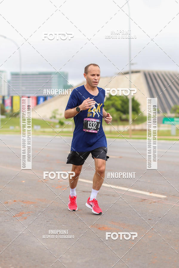 Buy your photos of the eventASICS Golden Run - Bras�lia on Fotop