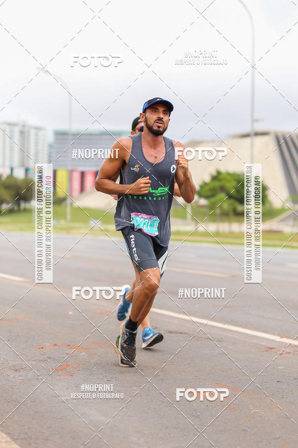 Buy your photos of the eventASICS Golden Run - Bras�lia on Fotop