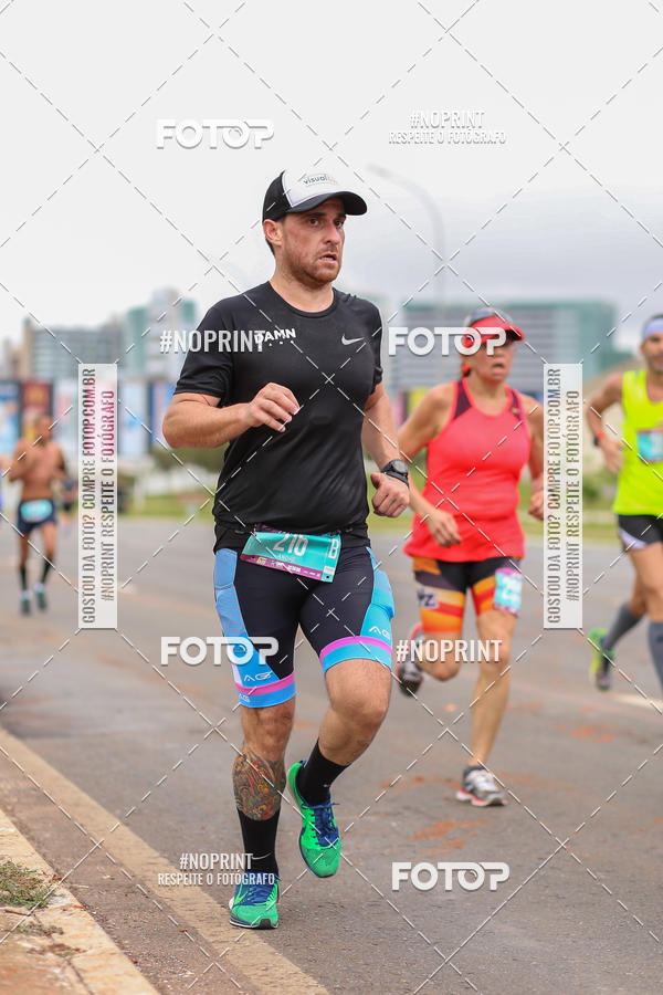 Buy your photos of the eventASICS Golden Run - Bras�lia on Fotop