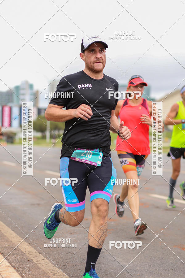 Buy your photos of the eventASICS Golden Run - Bras�lia on Fotop