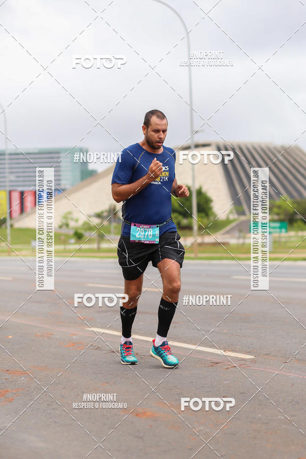 Buy your photos of the eventASICS Golden Run - Bras�lia on Fotop