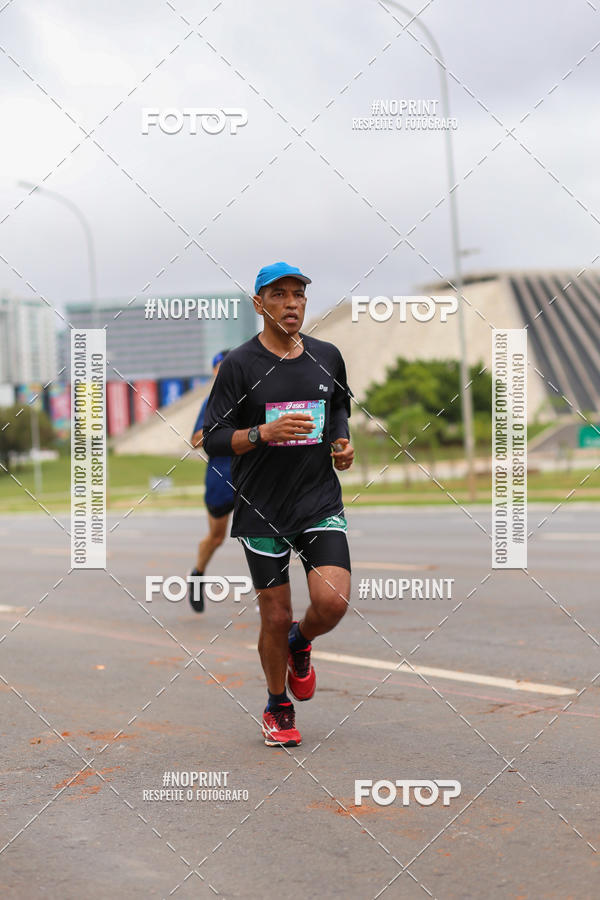 Buy your photos of the eventASICS Golden Run - Bras�lia on Fotop