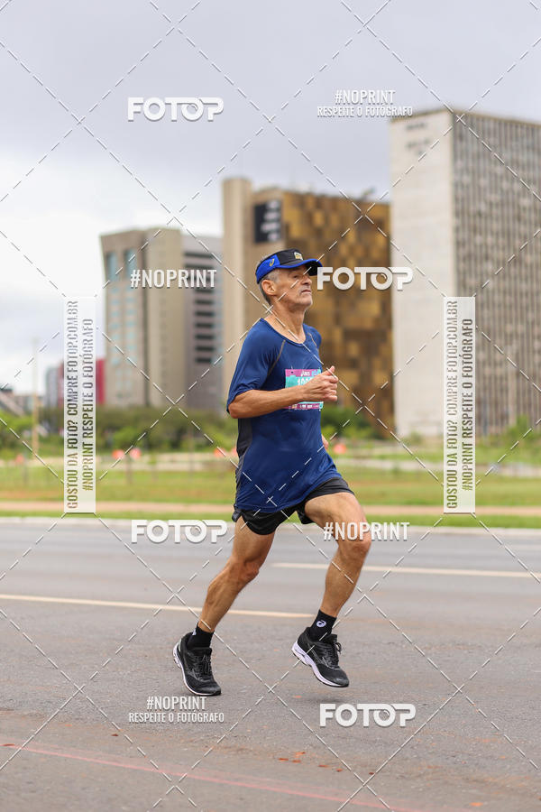 Buy your photos of the eventASICS Golden Run - Bras�lia on Fotop