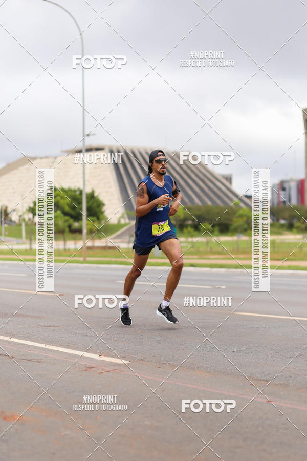 Buy your photos of the eventASICS Golden Run - Bras�lia on Fotop