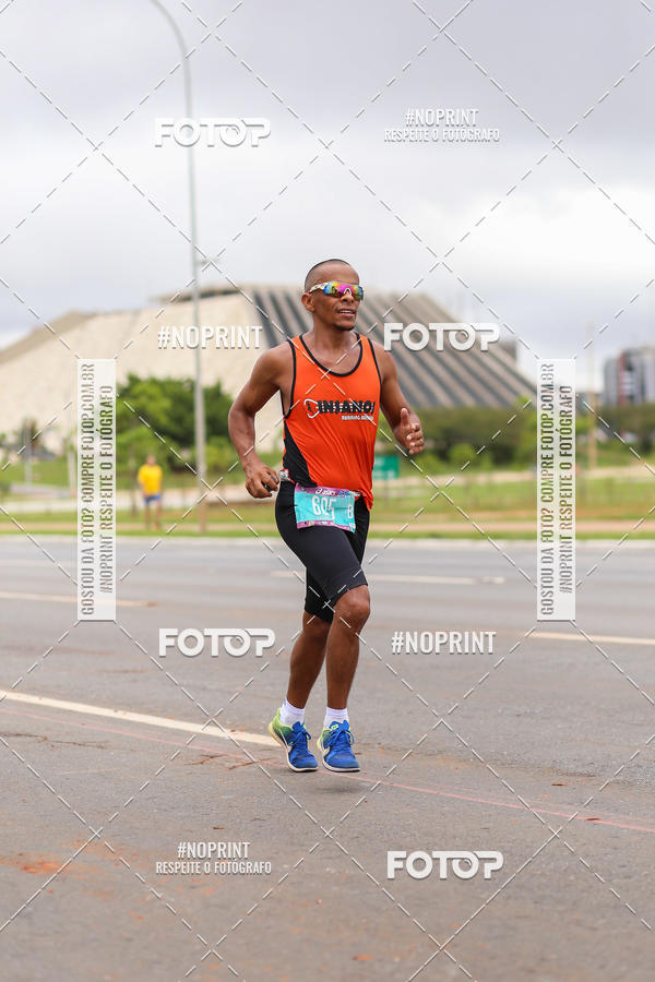 Buy your photos of the eventASICS Golden Run - Bras�lia on Fotop