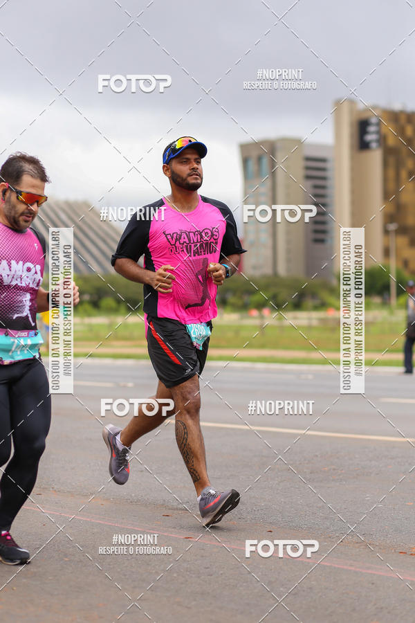 Buy your photos of the eventASICS Golden Run - Bras�lia on Fotop