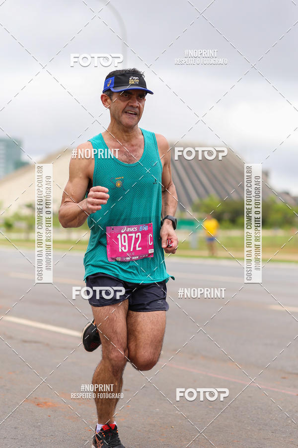 Buy your photos of the eventASICS Golden Run - Bras�lia on Fotop