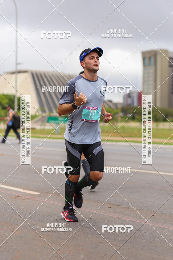 Buy your photos of the eventASICS Golden Run - Bras�lia on Fotop