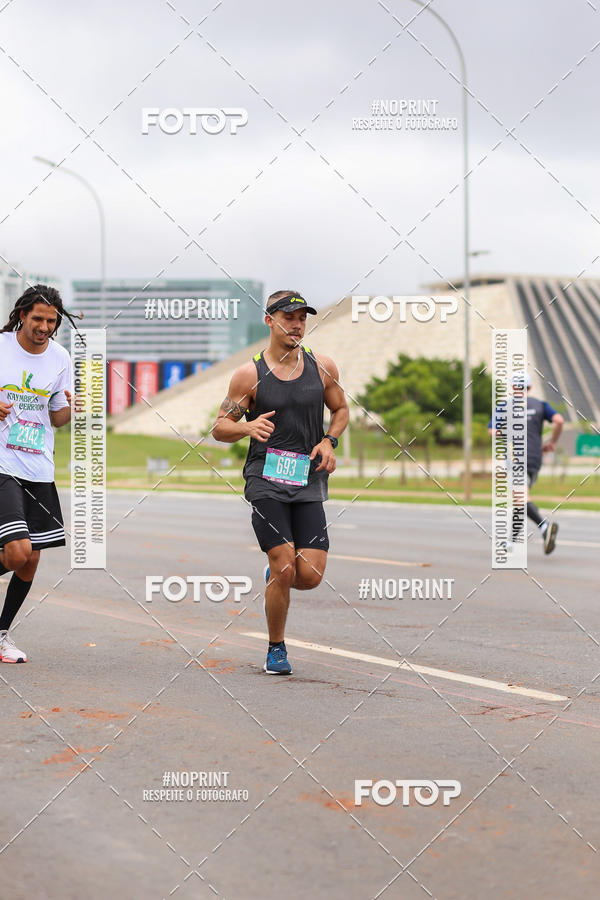 Buy your photos of the eventASICS Golden Run - Bras�lia on Fotop