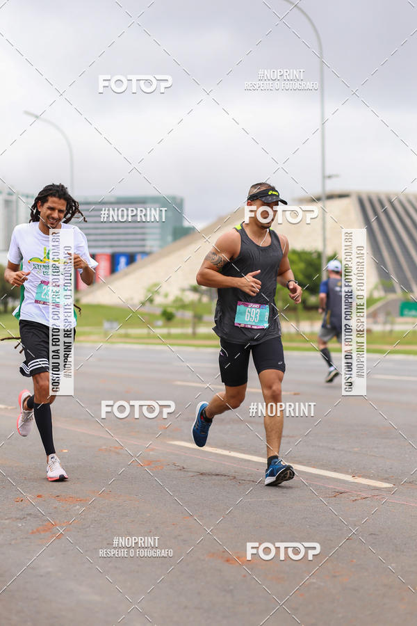 Buy your photos of the eventASICS Golden Run - Bras�lia on Fotop