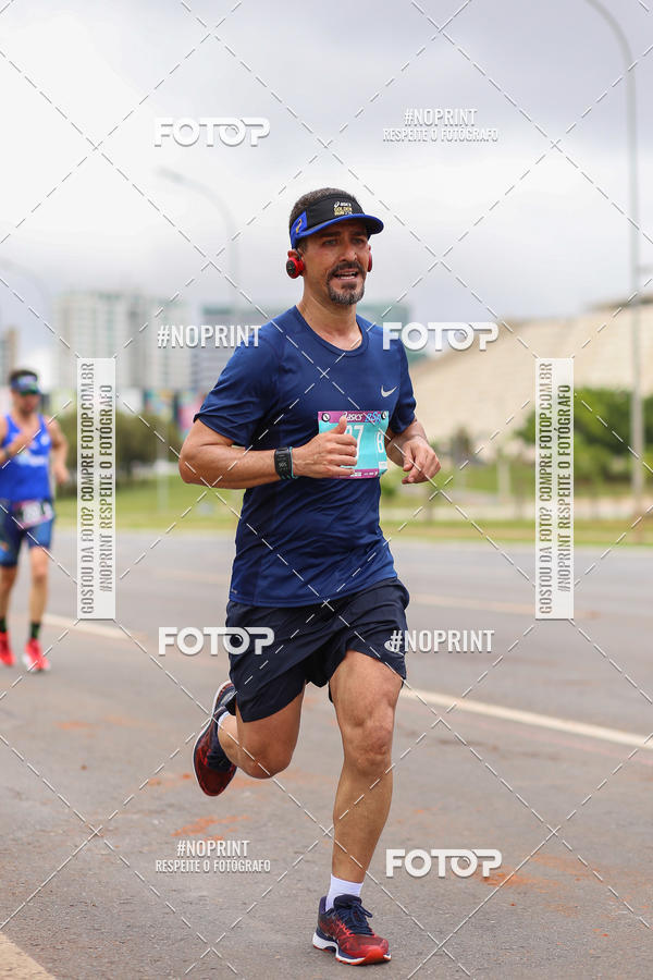 Buy your photos of the eventASICS Golden Run - Bras�lia on Fotop