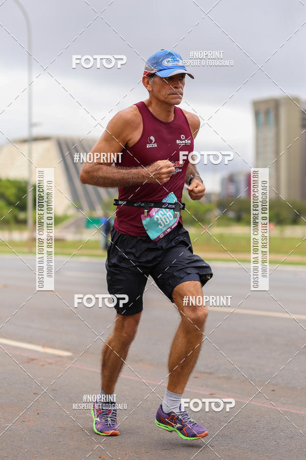 Buy your photos of the eventASICS Golden Run - Bras�lia on Fotop