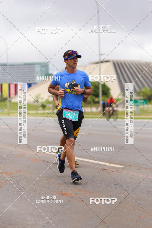 Buy your photos of the eventASICS Golden Run - Bras�lia on Fotop