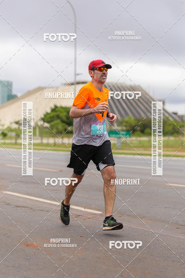 Buy your photos of the eventASICS Golden Run - Bras�lia on Fotop