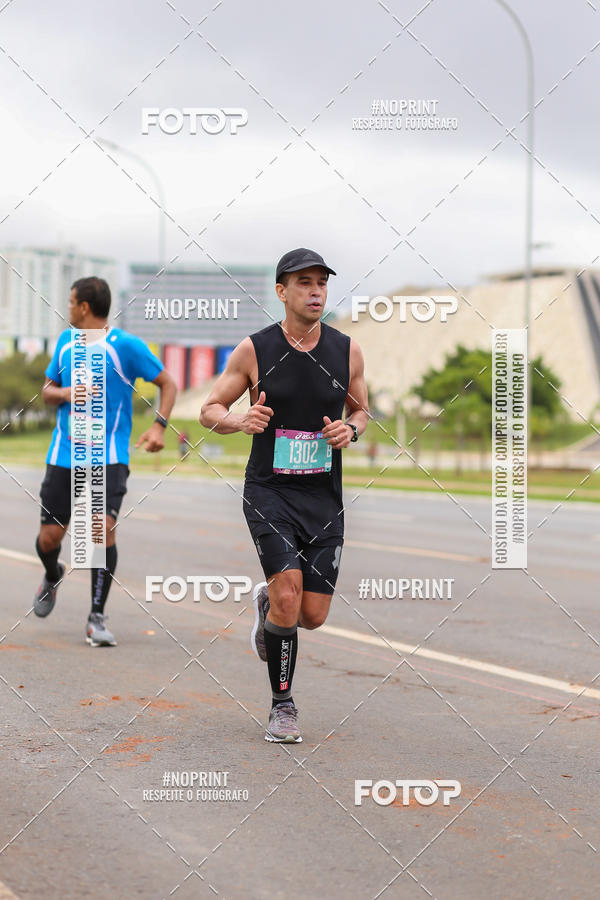 Buy your photos of the eventASICS Golden Run - Bras�lia on Fotop