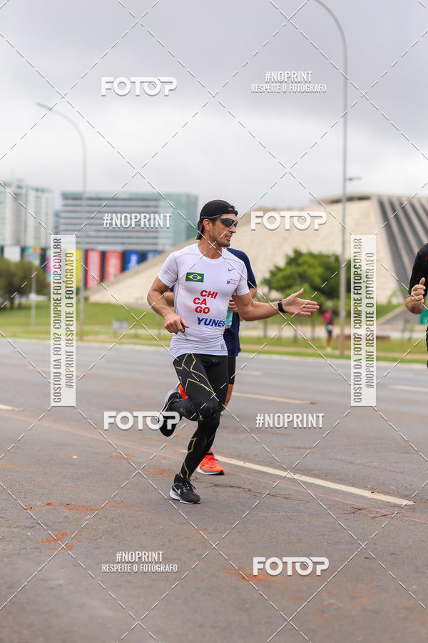 Buy your photos of the eventASICS Golden Run - Bras�lia on Fotop