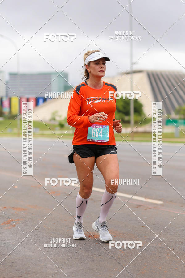 Buy your photos of the eventASICS Golden Run - Bras�lia on Fotop