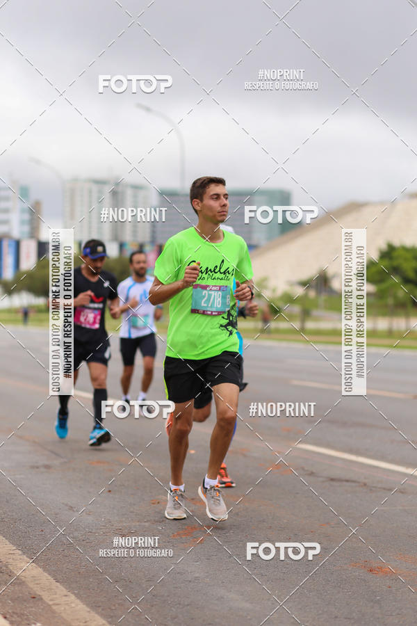 Buy your photos of the eventASICS Golden Run - Bras�lia on Fotop