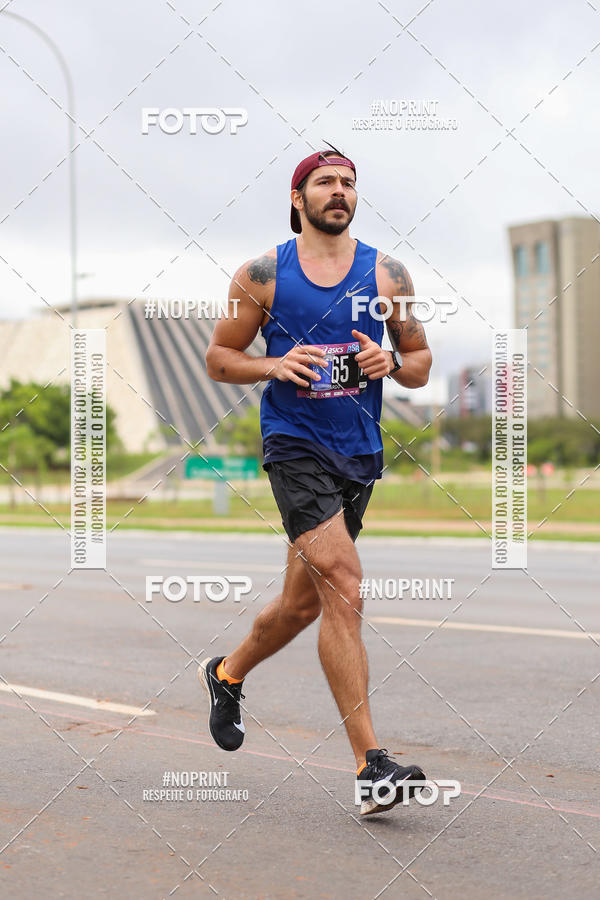 Buy your photos of the eventASICS Golden Run - Bras�lia on Fotop