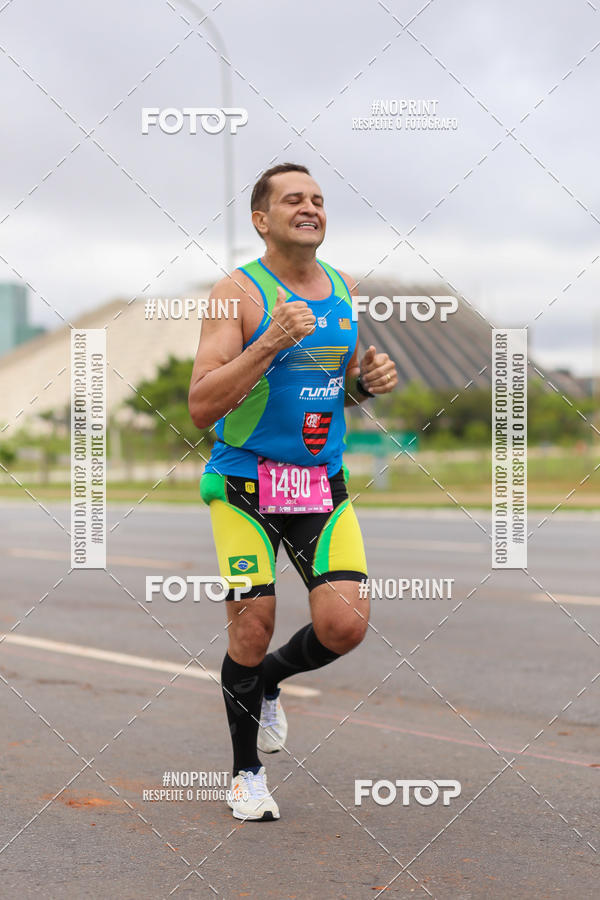 Buy your photos of the eventASICS Golden Run - Bras�lia on Fotop