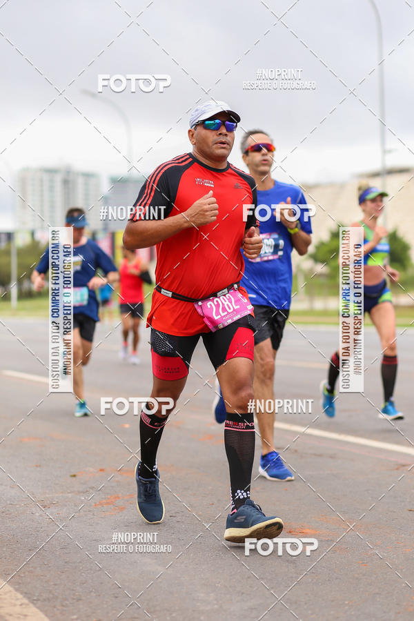 Buy your photos of the eventASICS Golden Run - Bras�lia on Fotop