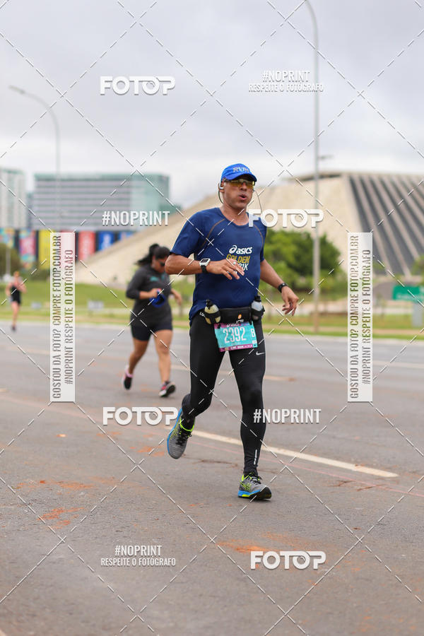Buy your photos of the eventASICS Golden Run - Bras�lia on Fotop