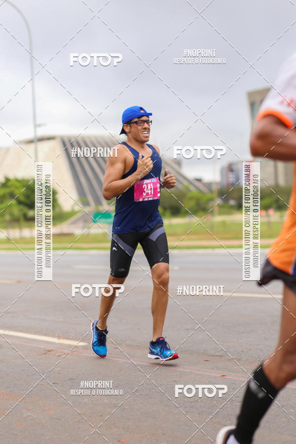 Buy your photos of the eventASICS Golden Run - Bras�lia on Fotop