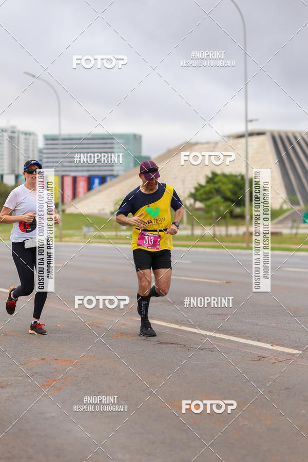 Buy your photos of the eventASICS Golden Run - Bras�lia on Fotop