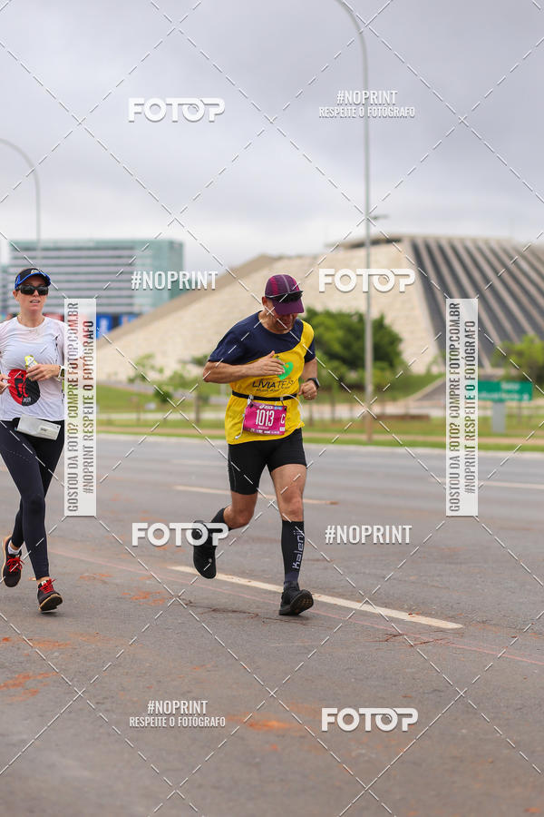 Buy your photos of the eventASICS Golden Run - Bras�lia on Fotop