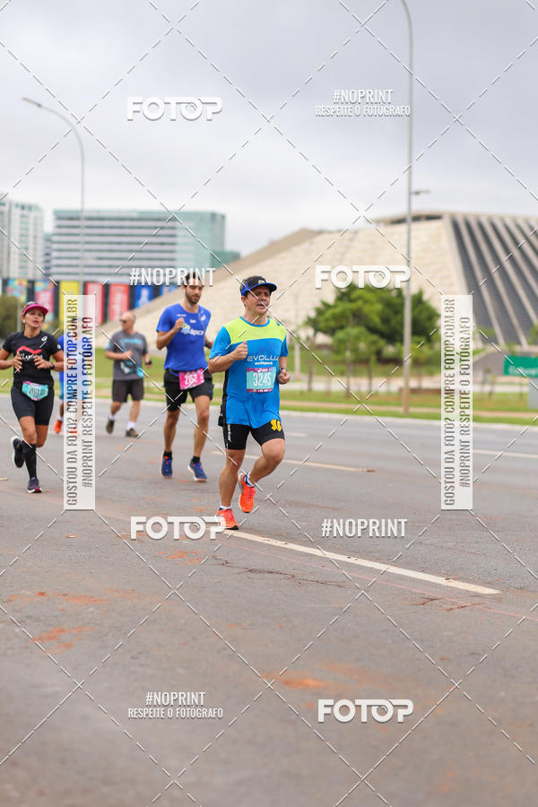 Buy your photos of the eventASICS Golden Run - Bras�lia on Fotop
