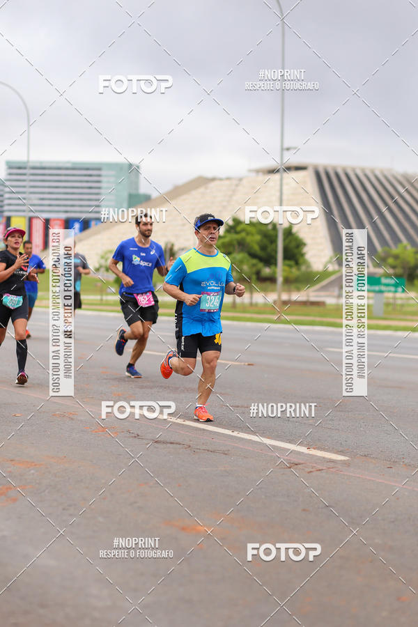 Buy your photos of the eventASICS Golden Run - Bras�lia on Fotop