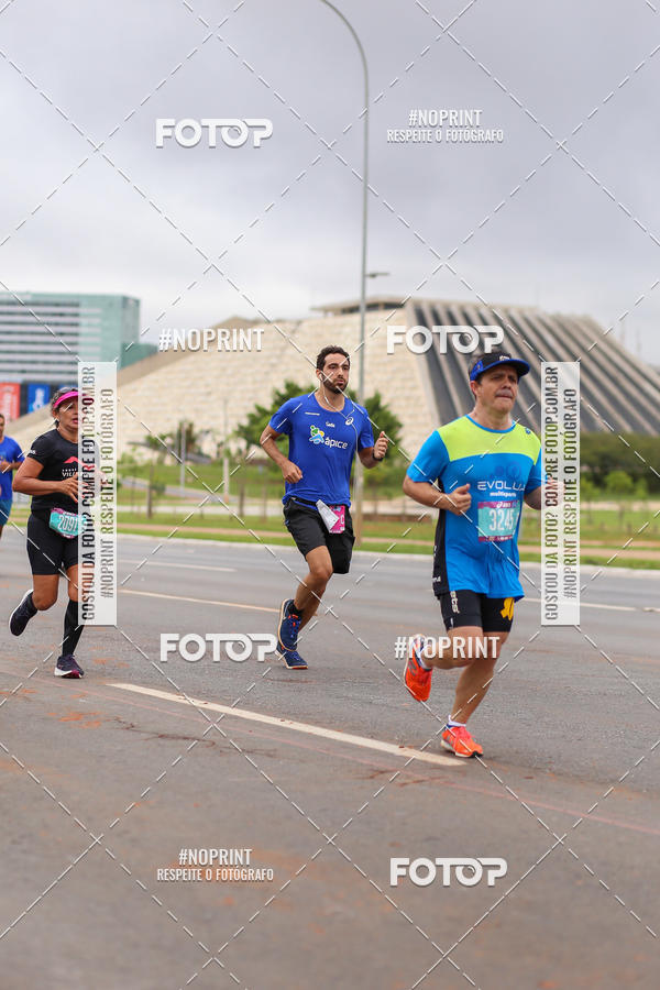 Buy your photos of the eventASICS Golden Run - Bras�lia on Fotop