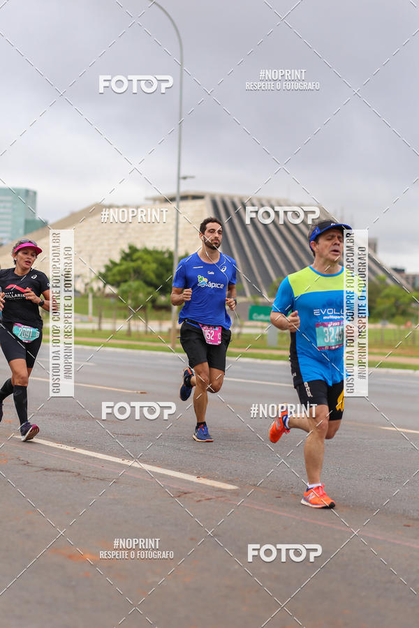 Buy your photos of the eventASICS Golden Run - Bras�lia on Fotop