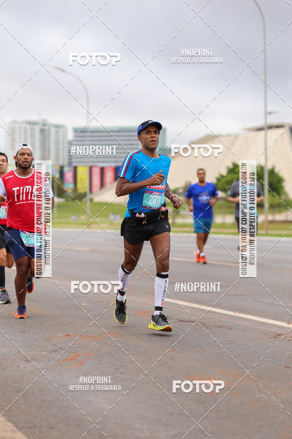 Buy your photos of the eventASICS Golden Run - Bras�lia on Fotop