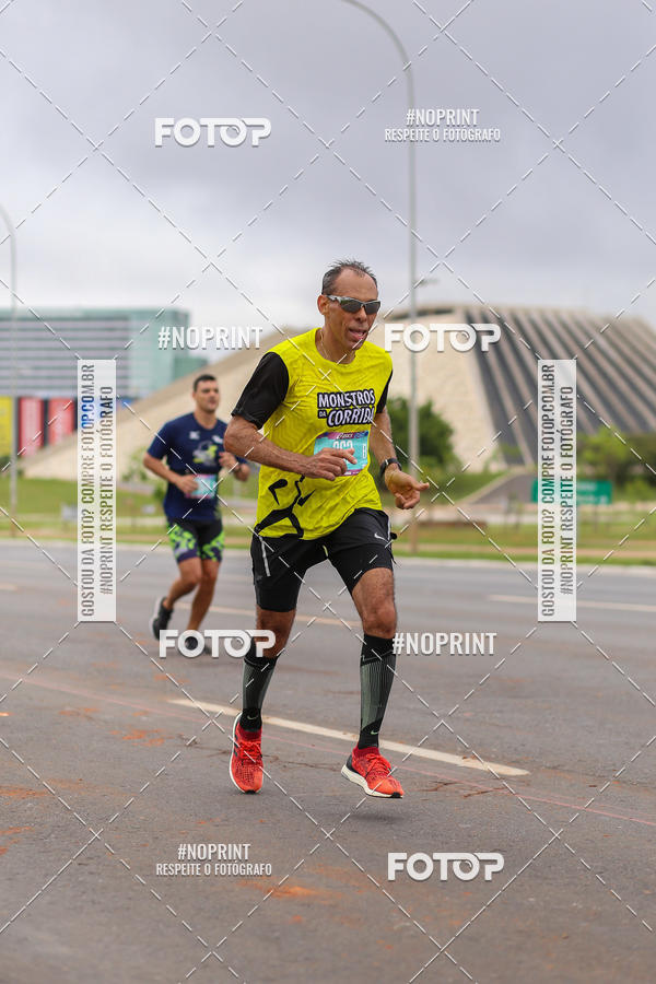 Buy your photos of the eventASICS Golden Run - Bras�lia on Fotop