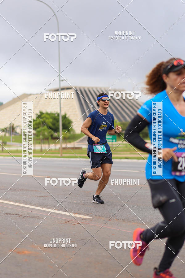 Buy your photos of the eventASICS Golden Run - Bras�lia on Fotop