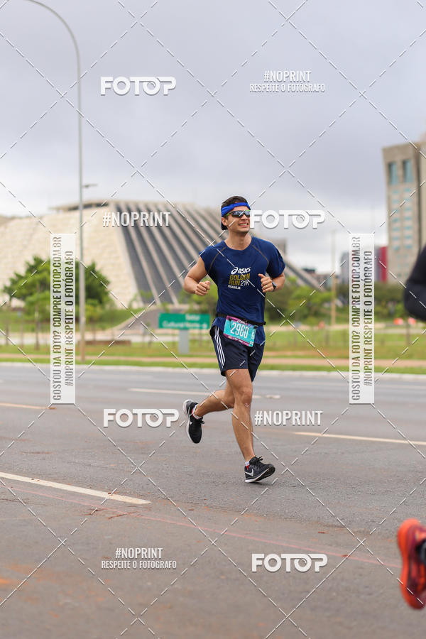 Buy your photos of the eventASICS Golden Run - Bras�lia on Fotop