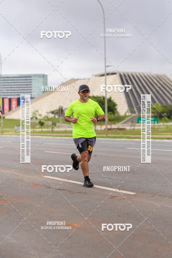 Buy your photos of the eventASICS Golden Run - Bras�lia on Fotop