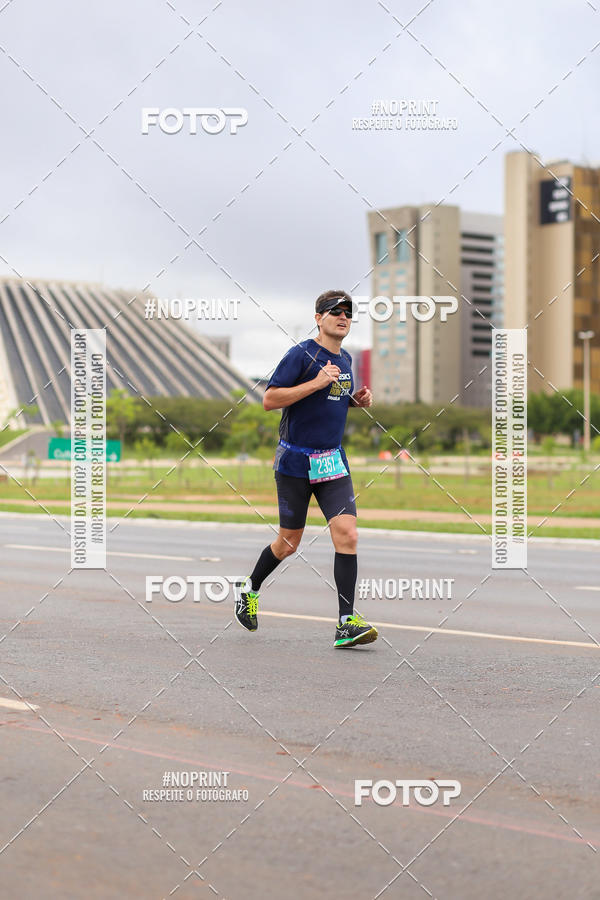 Buy your photos of the eventASICS Golden Run - Braslia on Fotop