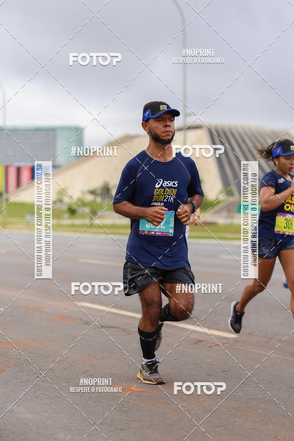 Buy your photos of the eventASICS Golden Run - Braslia on Fotop