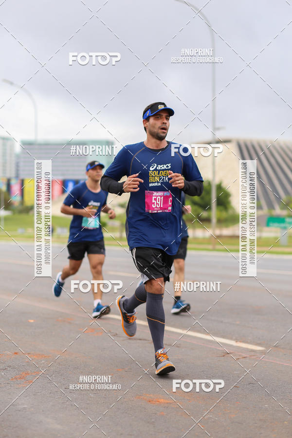Buy your photos of the eventASICS Golden Run - Braslia on Fotop