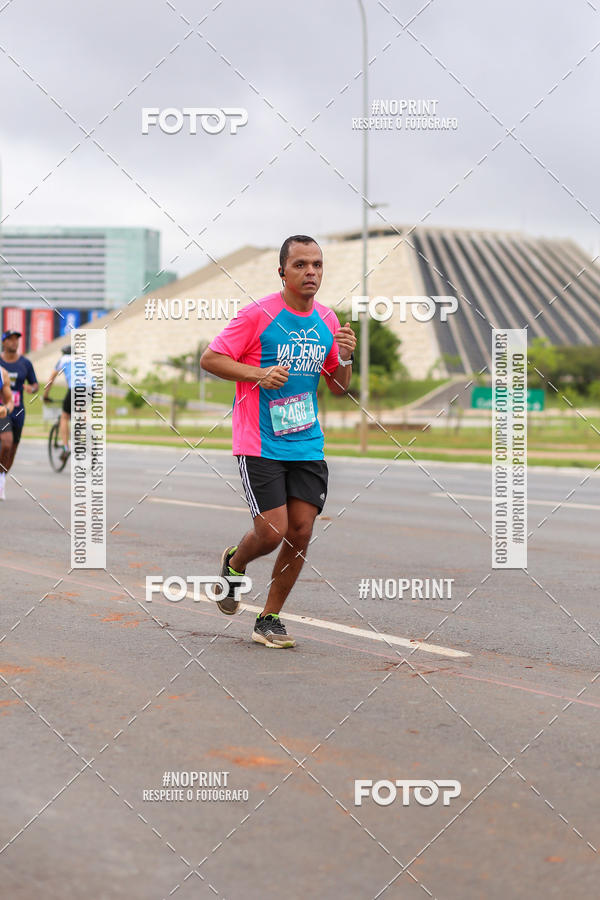 Buy your photos of the eventASICS Golden Run - Braslia on Fotop