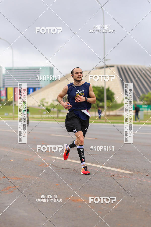 Buy your photos of the eventASICS Golden Run - Braslia on Fotop