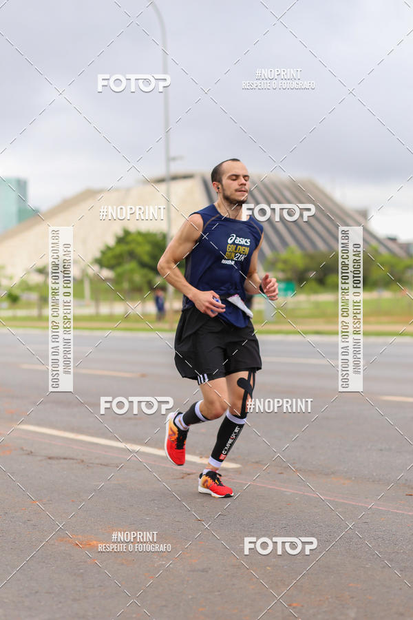 Buy your photos of the eventASICS Golden Run - Braslia on Fotop
