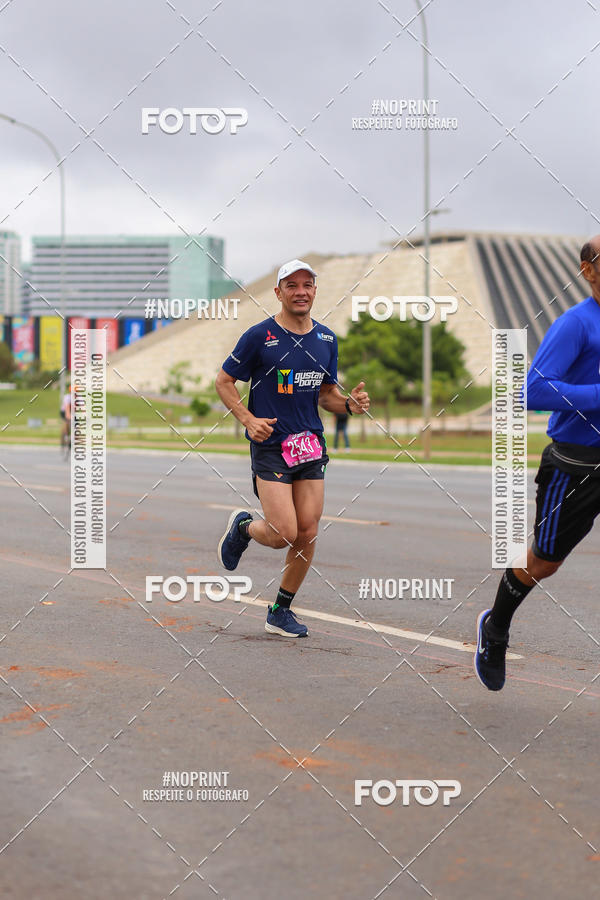Buy your photos of the eventASICS Golden Run - Braslia on Fotop